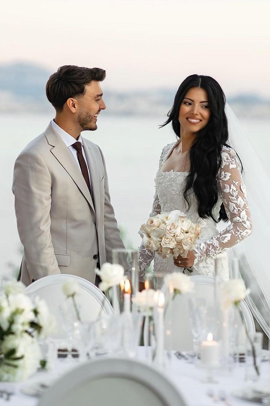 Dressystars White Wedding Dress Mermaid Lace Square Sleeves Beaded Bridal Gown With Pearls