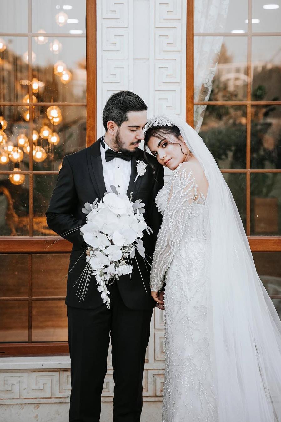 Dressystars White Wedding Dress Mermaid Off The Shoulder Sleeves Beaded Detachable Train Tulle Bridal Gown With Peals