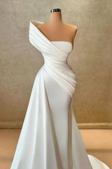 Dressystars White Wedding Dress Mermaid One Shoulder Satin Sleeveless Bridal Gown