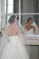 Dressystars White Wedding Dress Mermaid Strapless Sleeveless Lace Bridal Gown With Detachable Panel Train