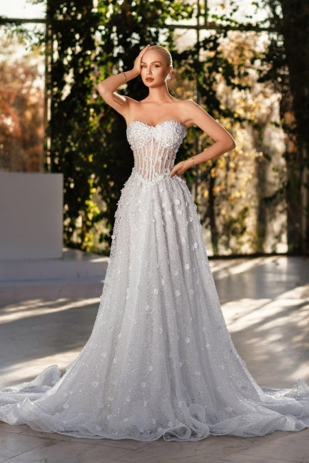 Dressystars White Wedding Dress Sweetheart A Line Sleeveless Sequined Sweep Train Tulle Bridal Gown With 3D Flowers