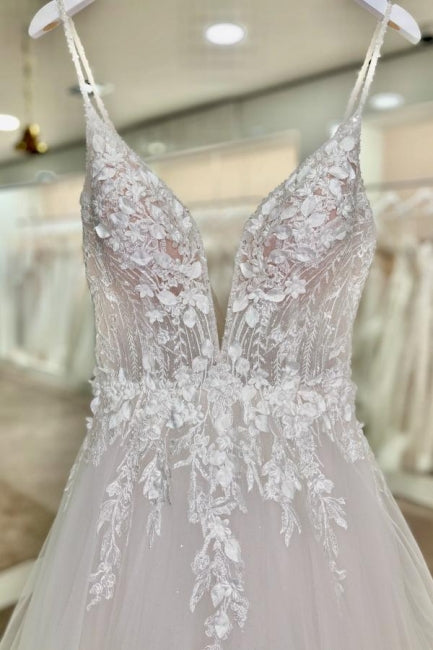 Dressystars White Wedding Dress V Neck Spaghetti Strap A Line Sleeveless Tulle Bridal Gown With Appliques