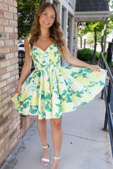 Dressystars Yellow Floral A Line Homecoming Dresses Satin Short Cocktail Dresses