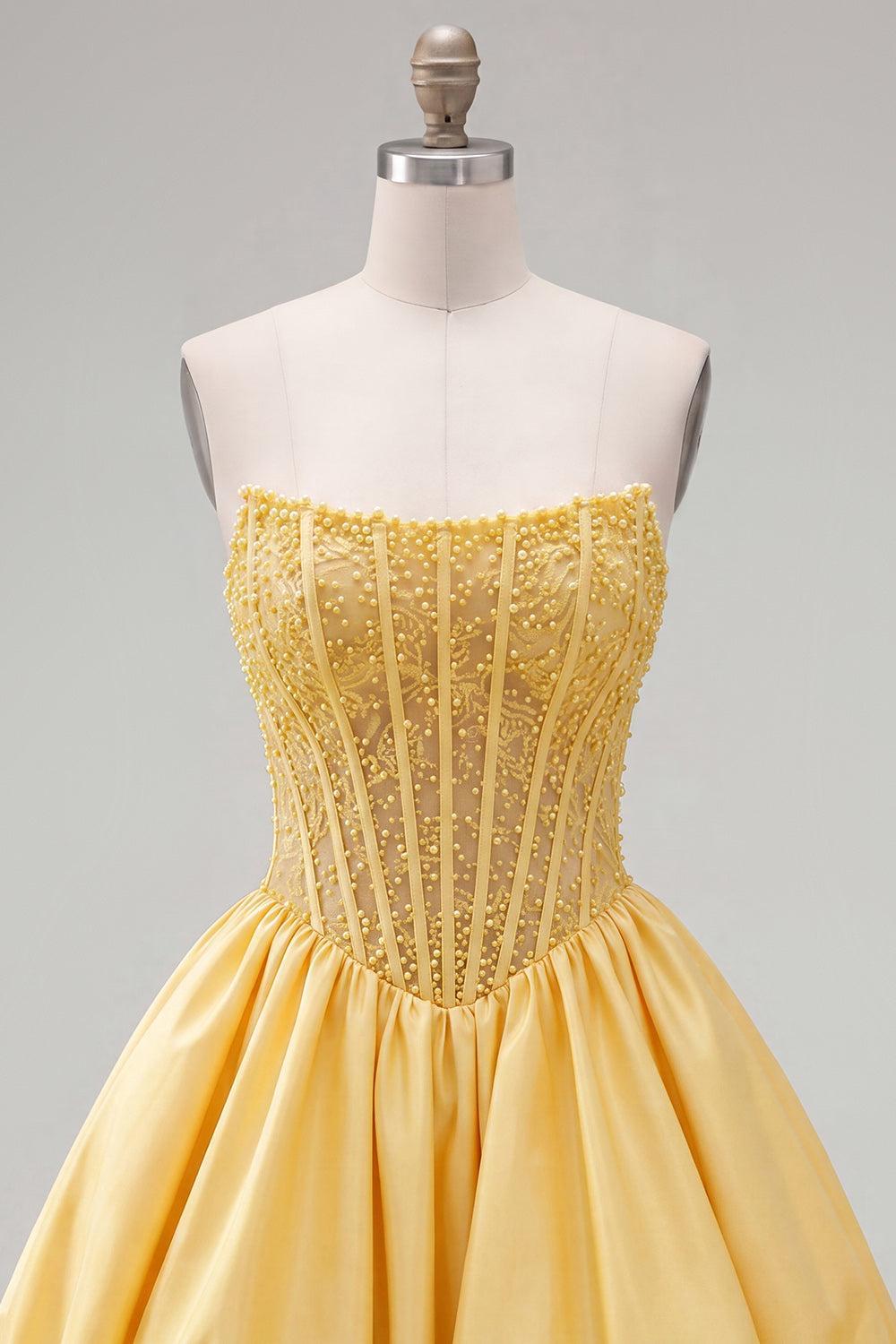 Dressystars Yellow Strapless A-Line Beaded Short Corset Homecoming Dress