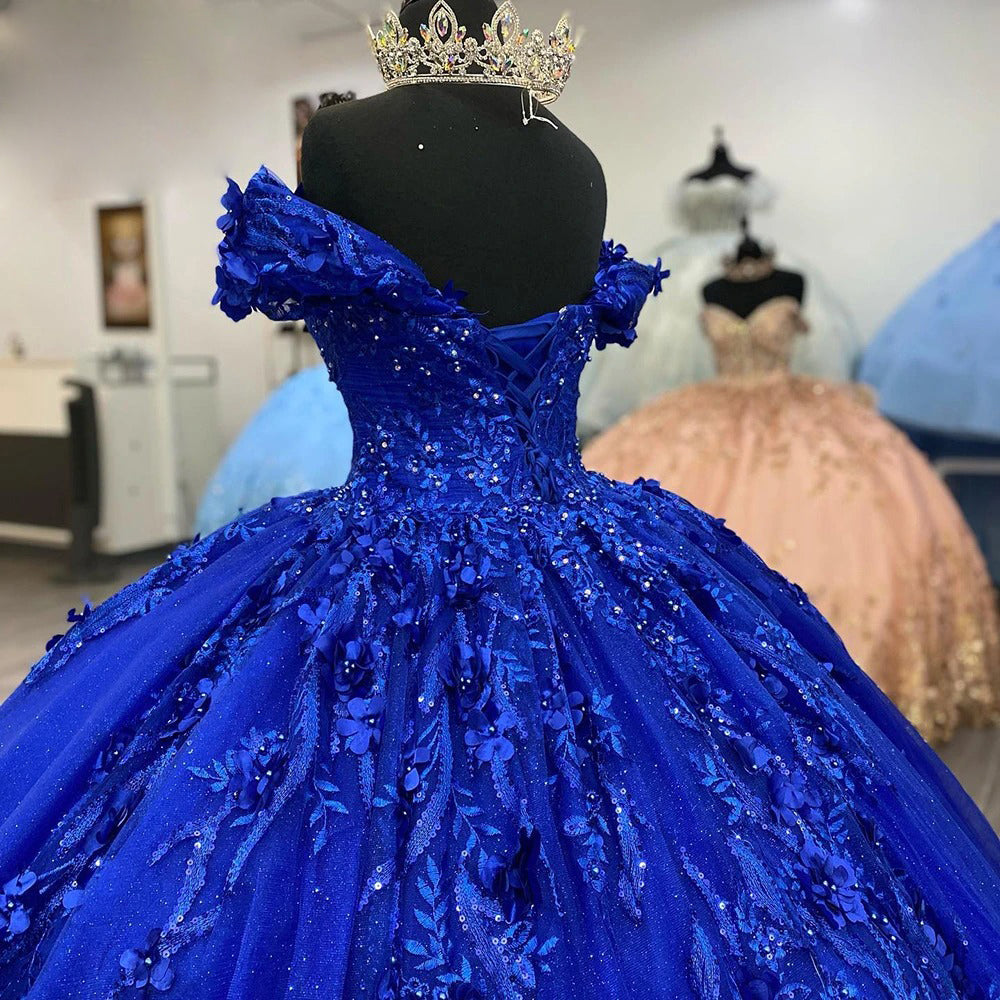 Elegant Ball Gown Off Shoulder Flowers Lace Appliques Beaded Royal Blue Tulle Quinceanera Dress Princess Prom Gown For Sweet 16