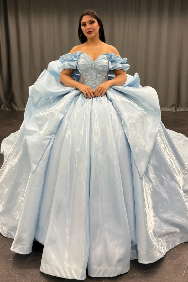 Elegant Ball Gown Off Shoulder Sleeveless Beaded Sequins Appliques Pleated Big Bow Knot Baby Blue Satin Quinceanera Dress Birthday Party Dress For Sweet 16