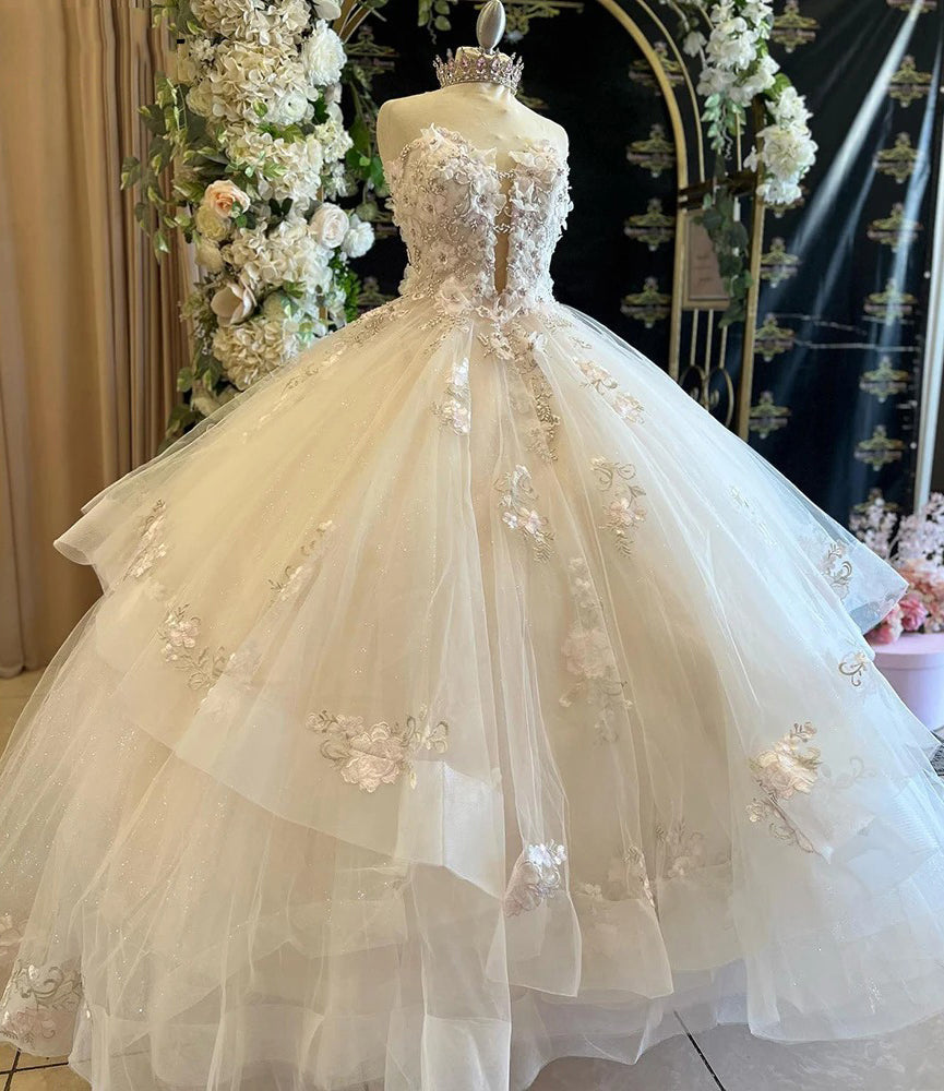 Elegant & Gorgeous Ball Gown Strapless Flowers Lace Appliques Tulle Birthday Prom Party Gown Princess Gown Quinceanera Dress For Sweet 16
