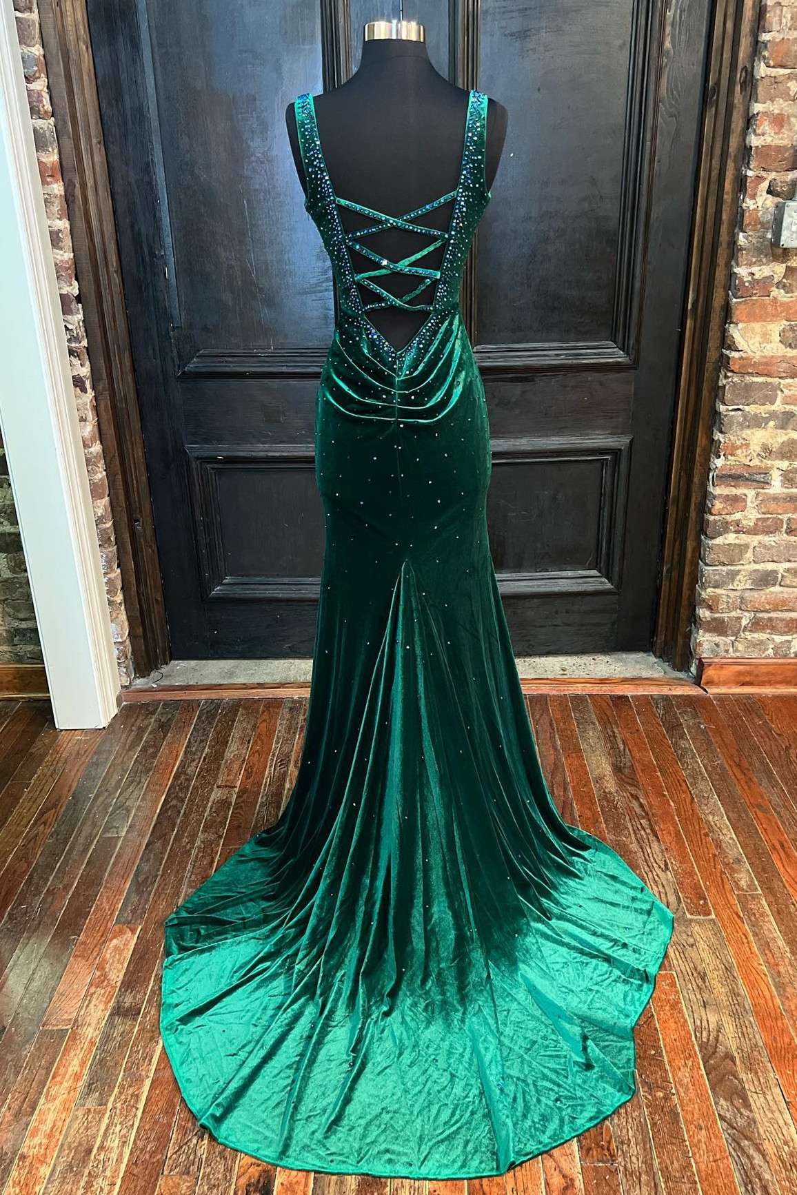Emerald Prom Dress Velvet V Neck Cutout Back Mermaid Long Formal Dress Evening Dress