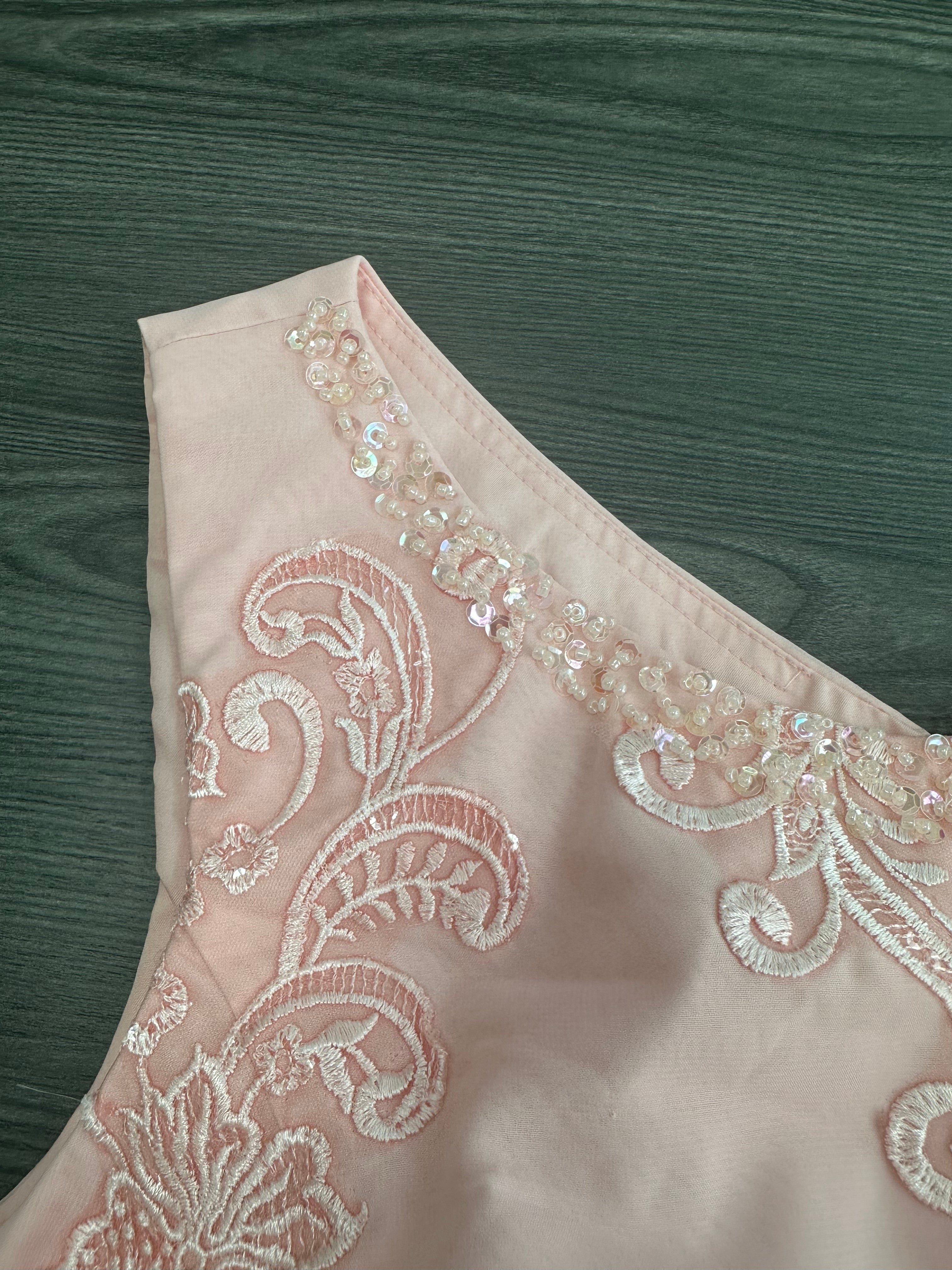 Floor-Length Round Neck Chiffon Pantsuits For The Mother Of The Bride With Jacket And Applique