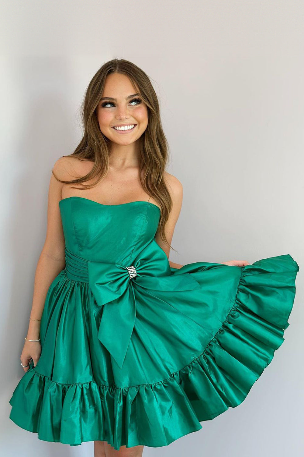 Fluffy Fuchsia Homecoming Dresses Strapless A Line Tiered Short Cocktail Dresses with Bow