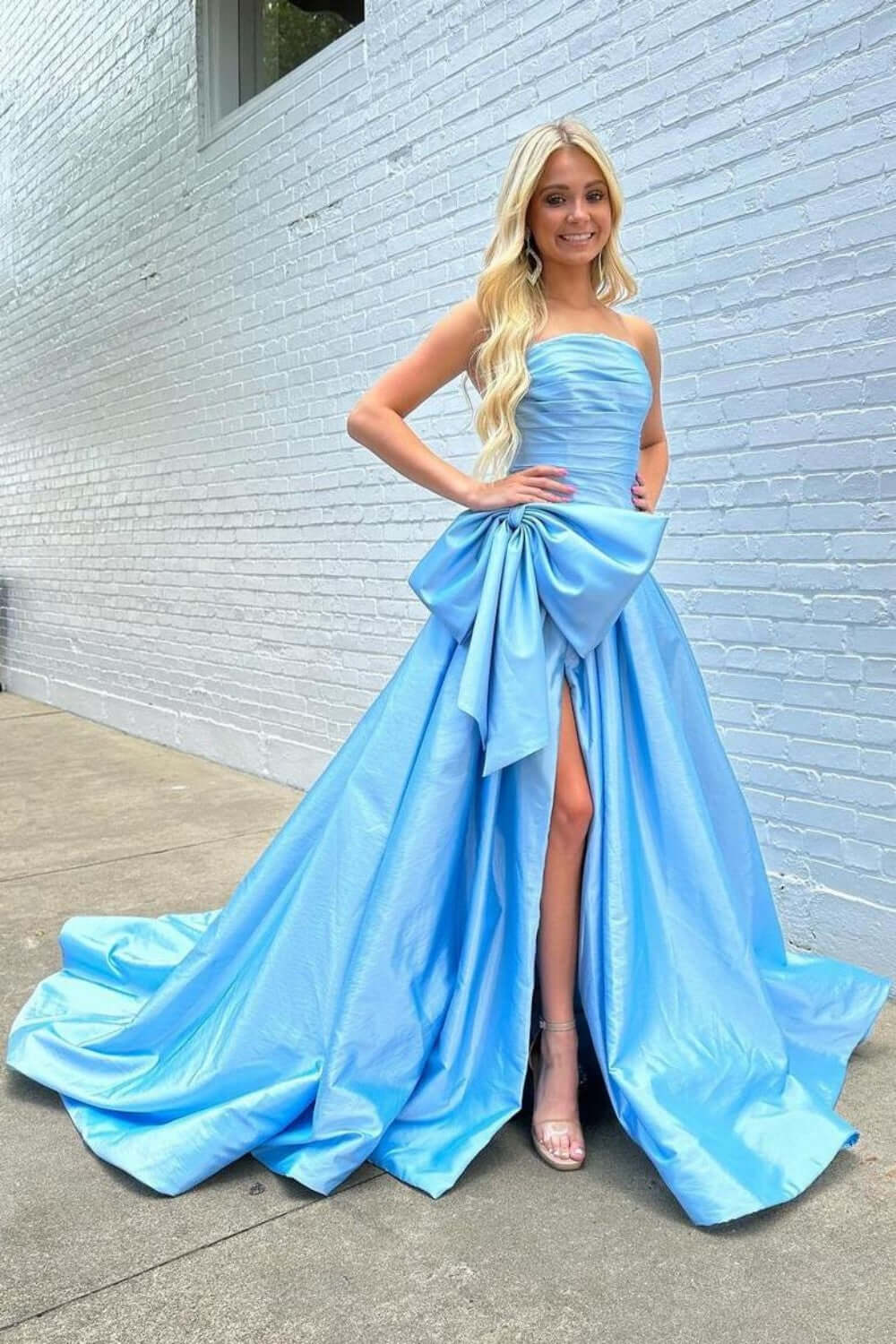 Fuchsia A Line Prom Dress Sleeveless Strapless Satin Formal Dress