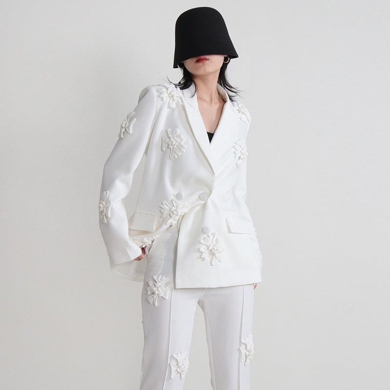 Fuchsia Double-Breasted Peak Lapel Blazer For Women Featuring Floral Details