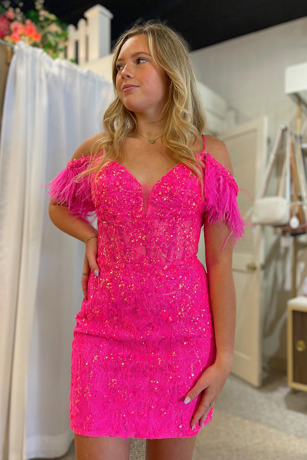 Fuchsia Homecoming Dresses Sequin Lace Tight Short Cocktail Dresses with Feathers
