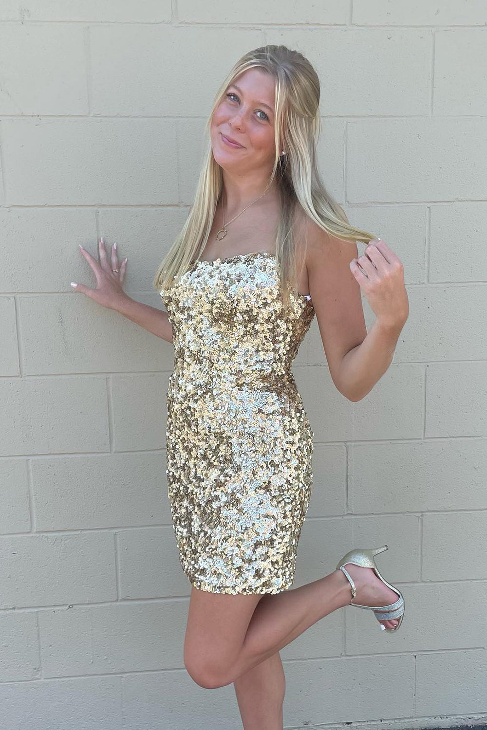 Fuchsia Homecoming Dresses Sequin Strapless Sleeveless Tight Cocktail Dresses