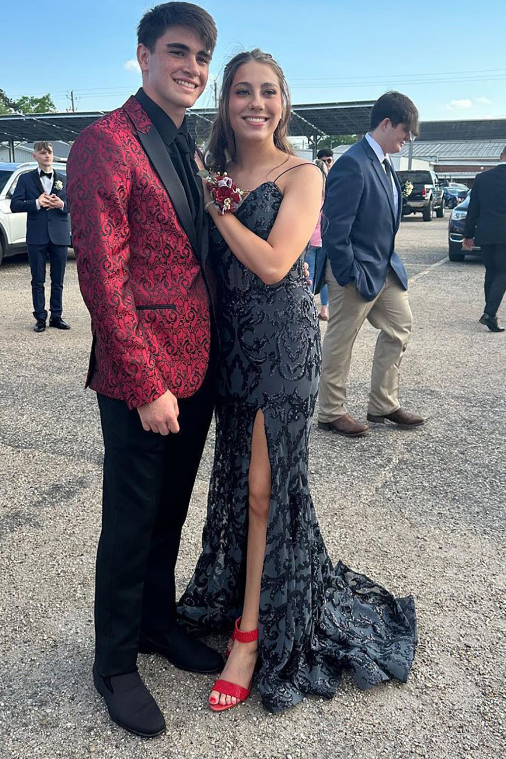 Fuchsia Peak Lapel One Button Men's Prom Blazer