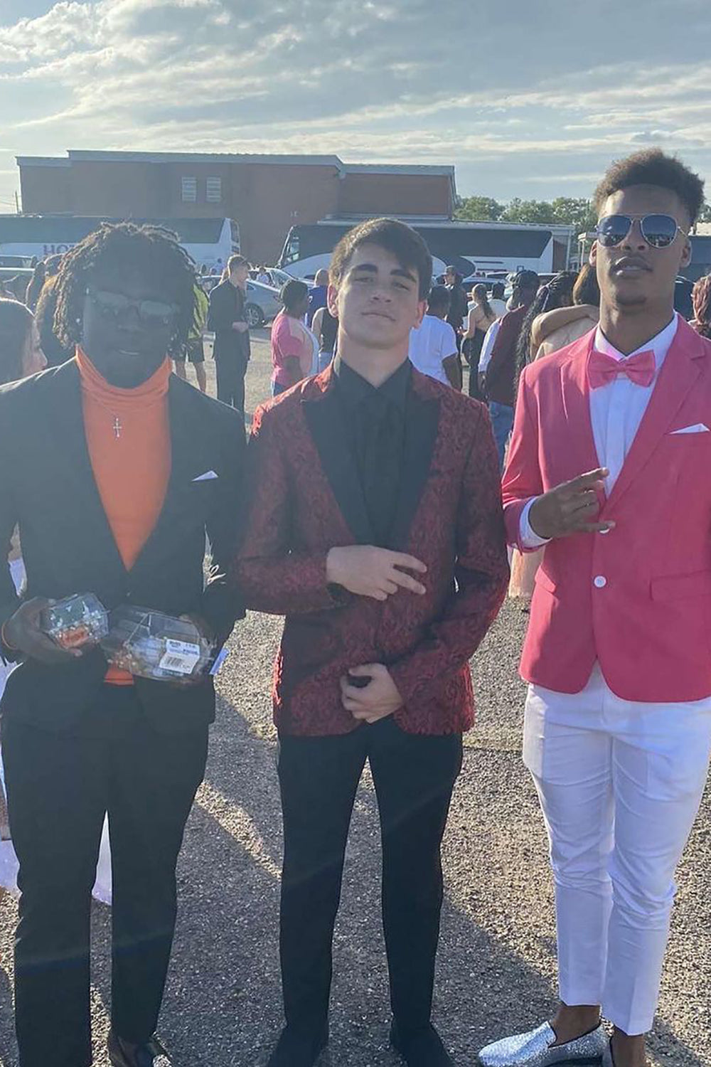 Fuchsia Peak Lapel One Button Men's Prom Blazer