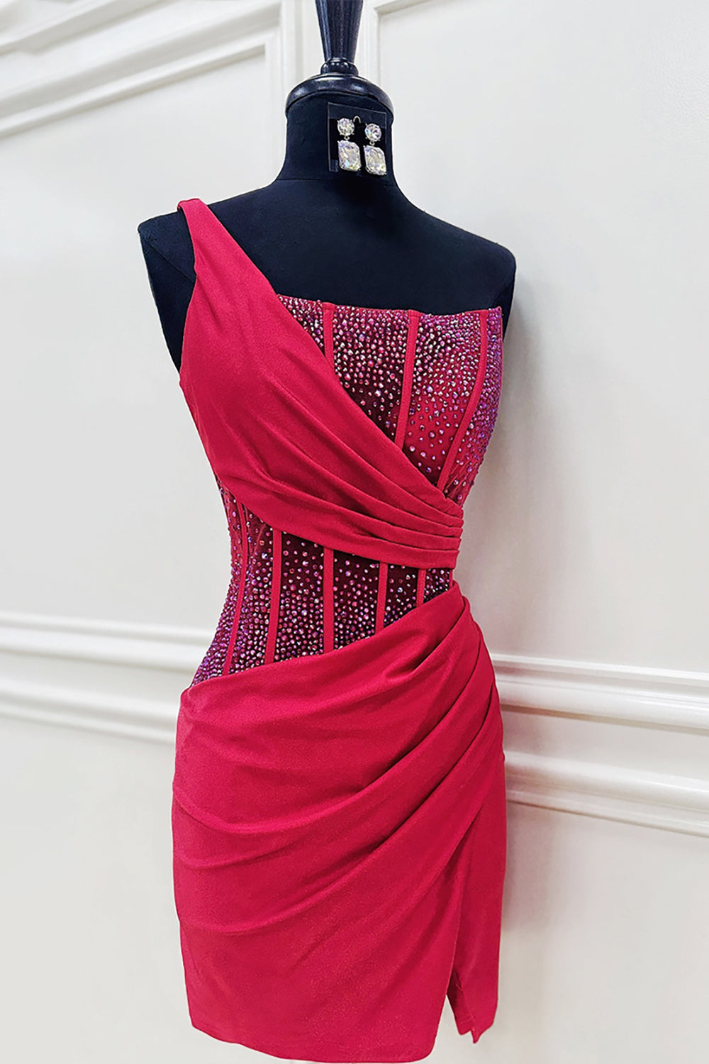 Fuchsia Satin Tight Homecoming Dresses Beaded Short Corset Cocktail Dresses With Slit
