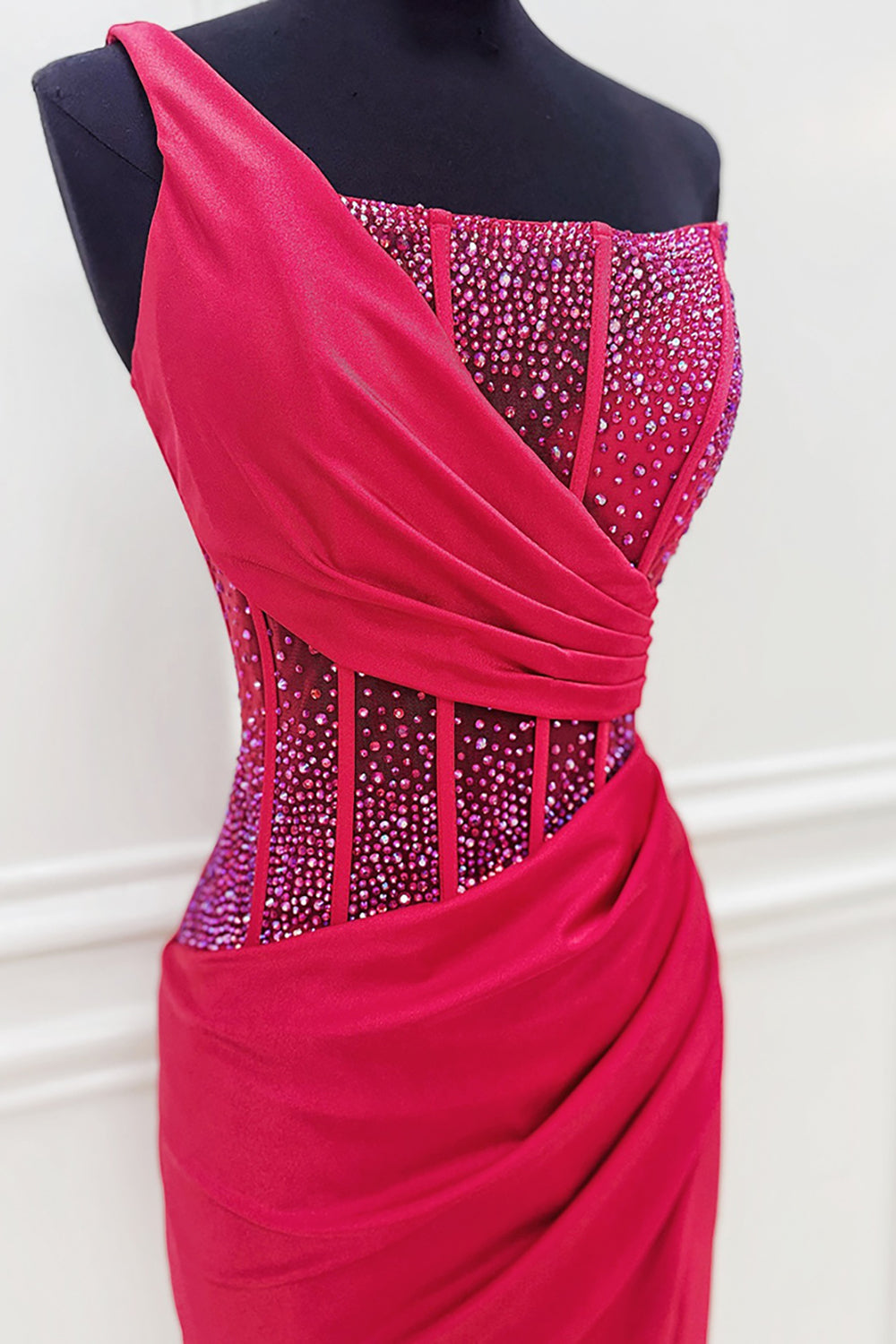 Fuchsia Satin Tight Homecoming Dresses Beaded Short Corset Cocktail Dresses With Slit