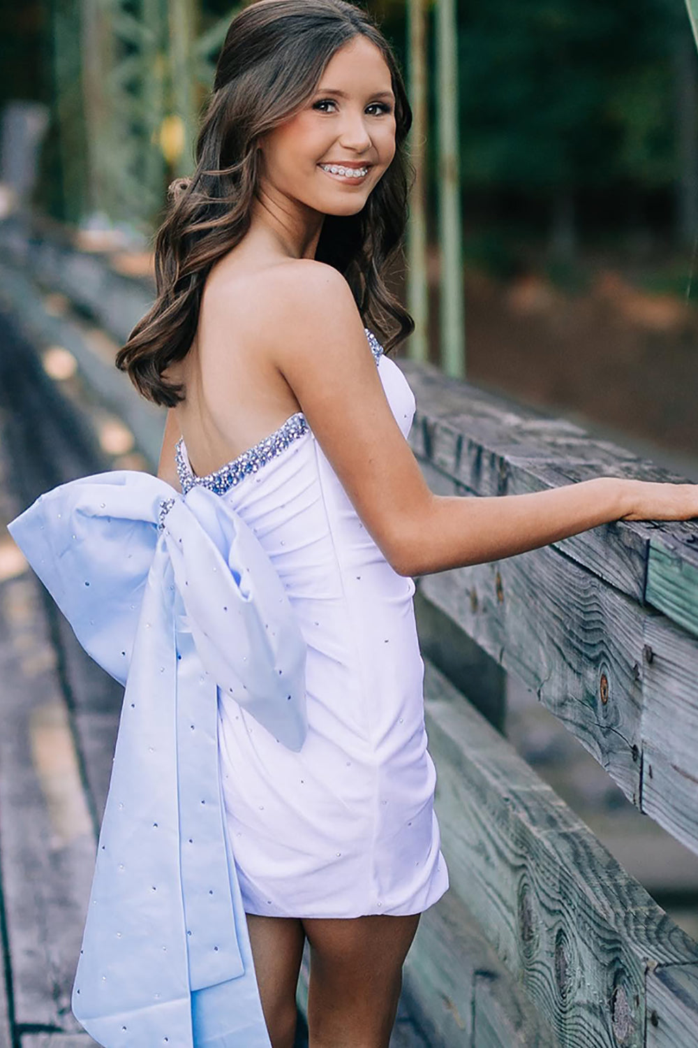 Glitter Black Homecoming Dresses Beaded Strapless Tight Short Cocktail Dresses With Bow