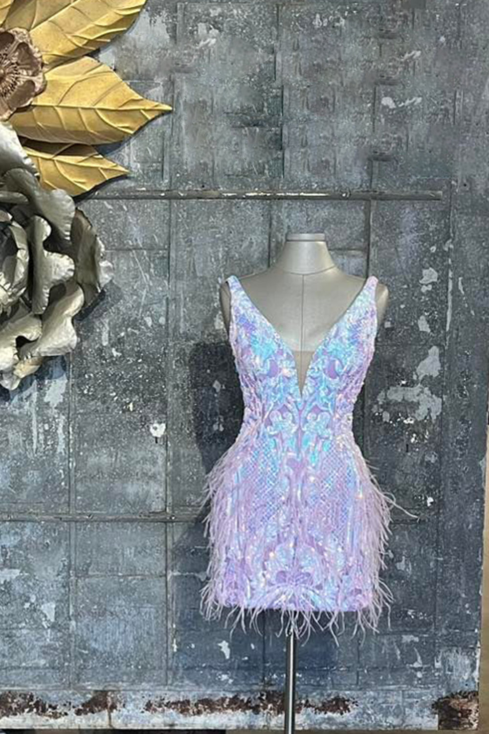 Glitter Blue Homecoming Dresses Sequined Tight Short Cocktail Dresses with Feathers