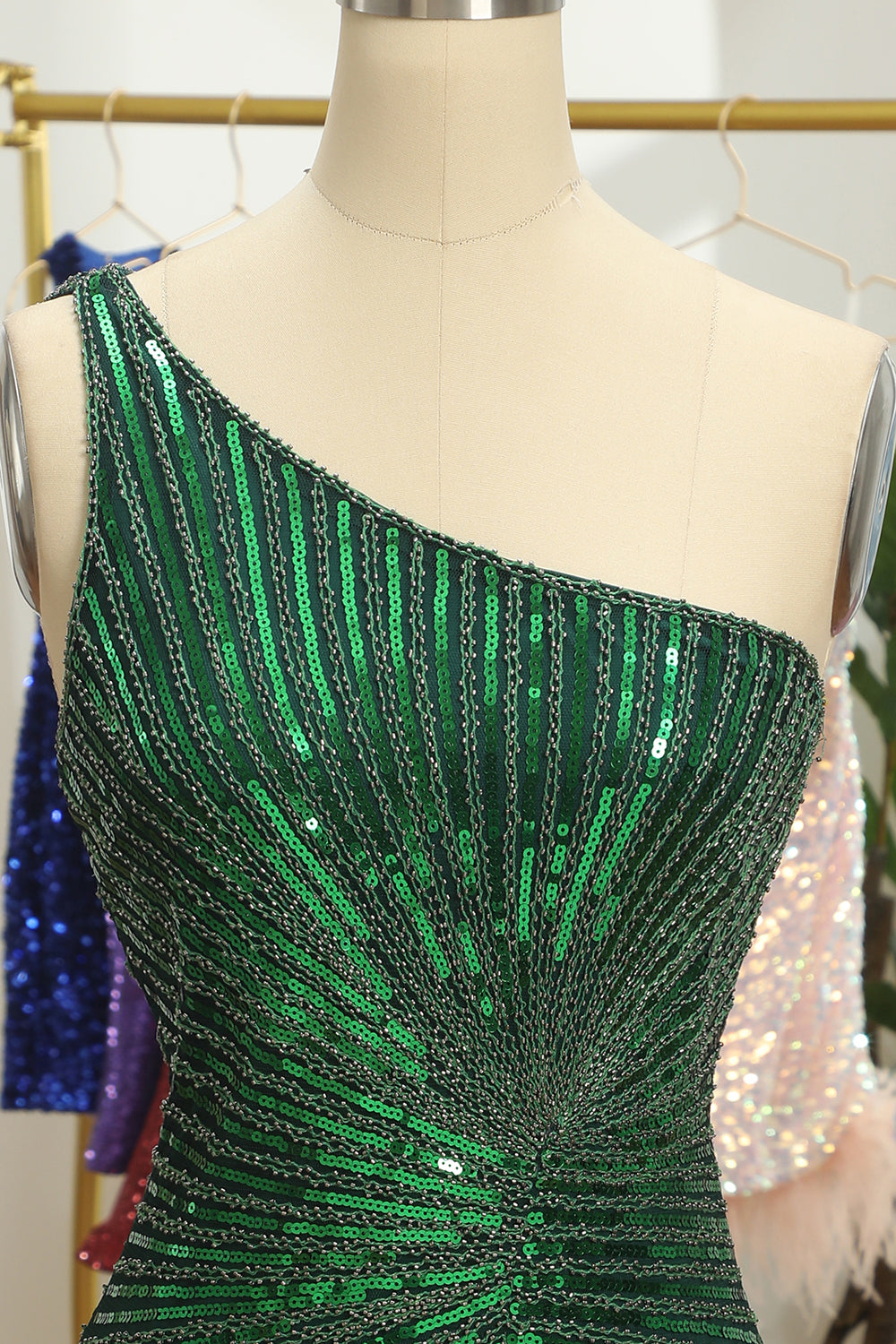 Glitter Dark Green Homecoming Dresses One Shoulder Beaded Tight Cocktail Dresses