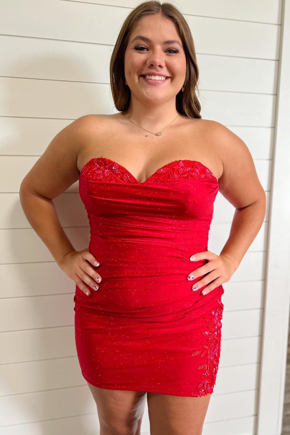 Glitter Red Homecoming Dresses Sweetheart Tight Short Cocktail Dresses with Appliques