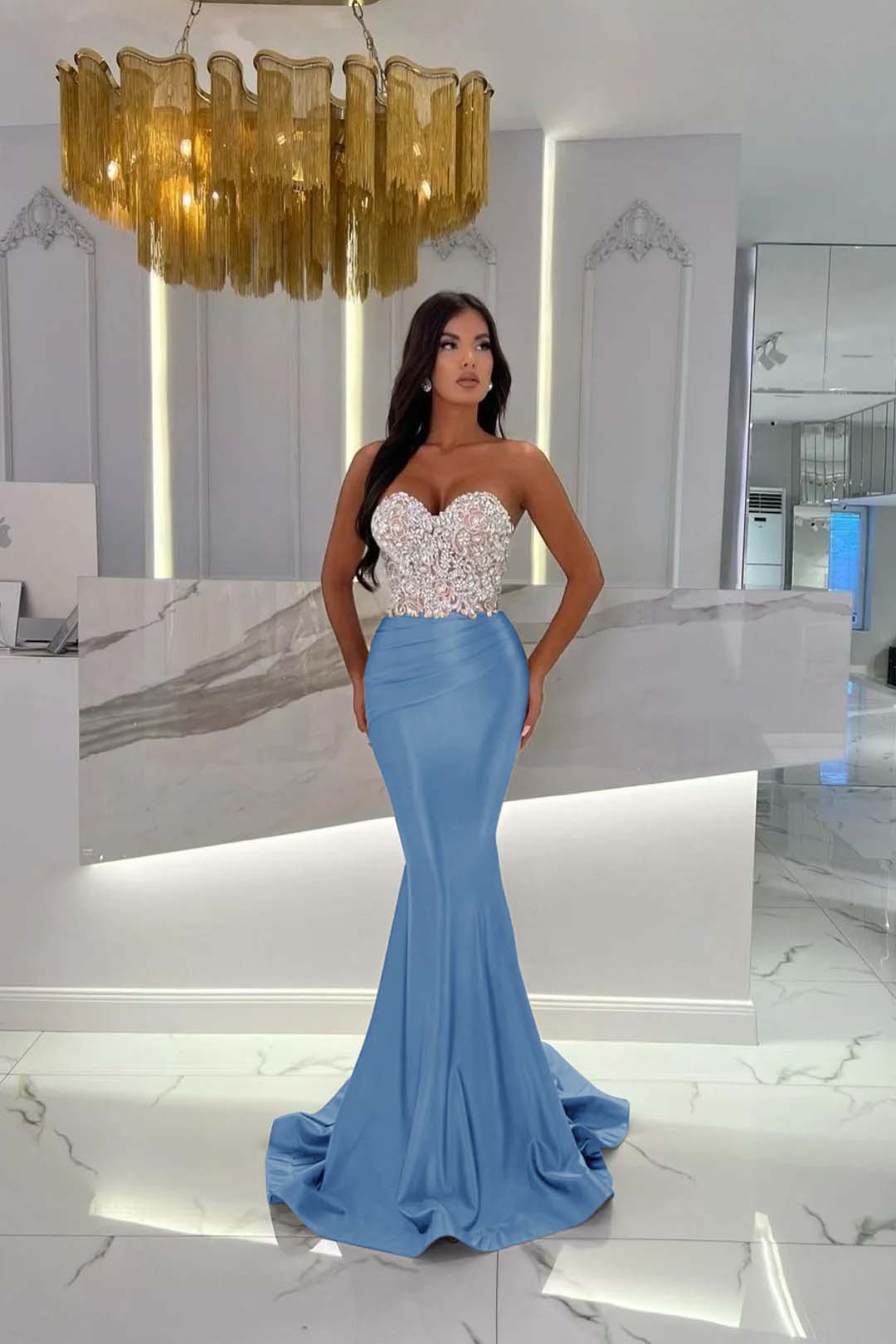 Gold Mermaid Prom Dress Sleeveless Sweetheart Formal Dress With Beadings and Rhinestones