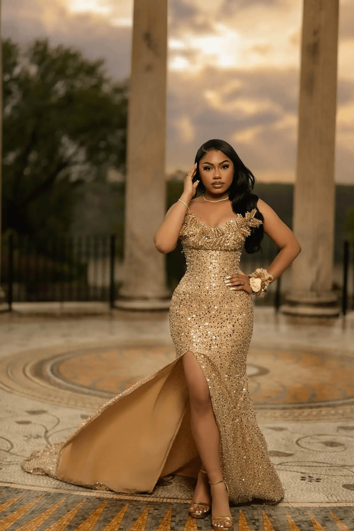 Dressystars Gold Mermaid Prom Dress Beaded Strapless Formal Evening