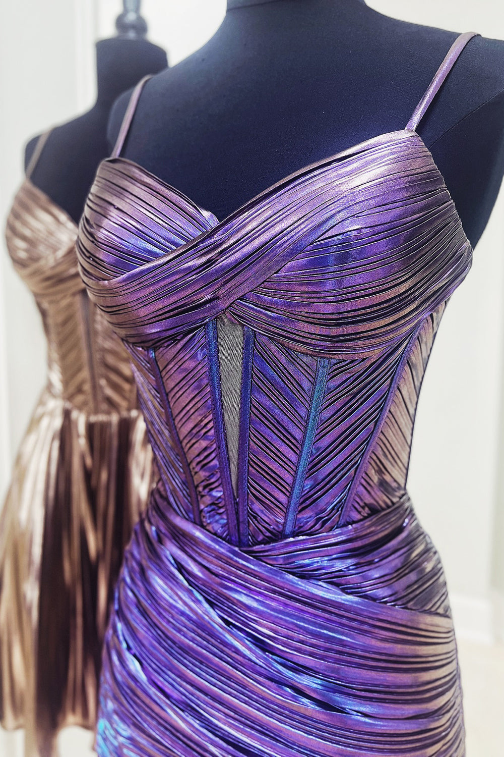 Golden Homecoming Dresses A Line Spaghetti Straps Short Cocktail Dresses
