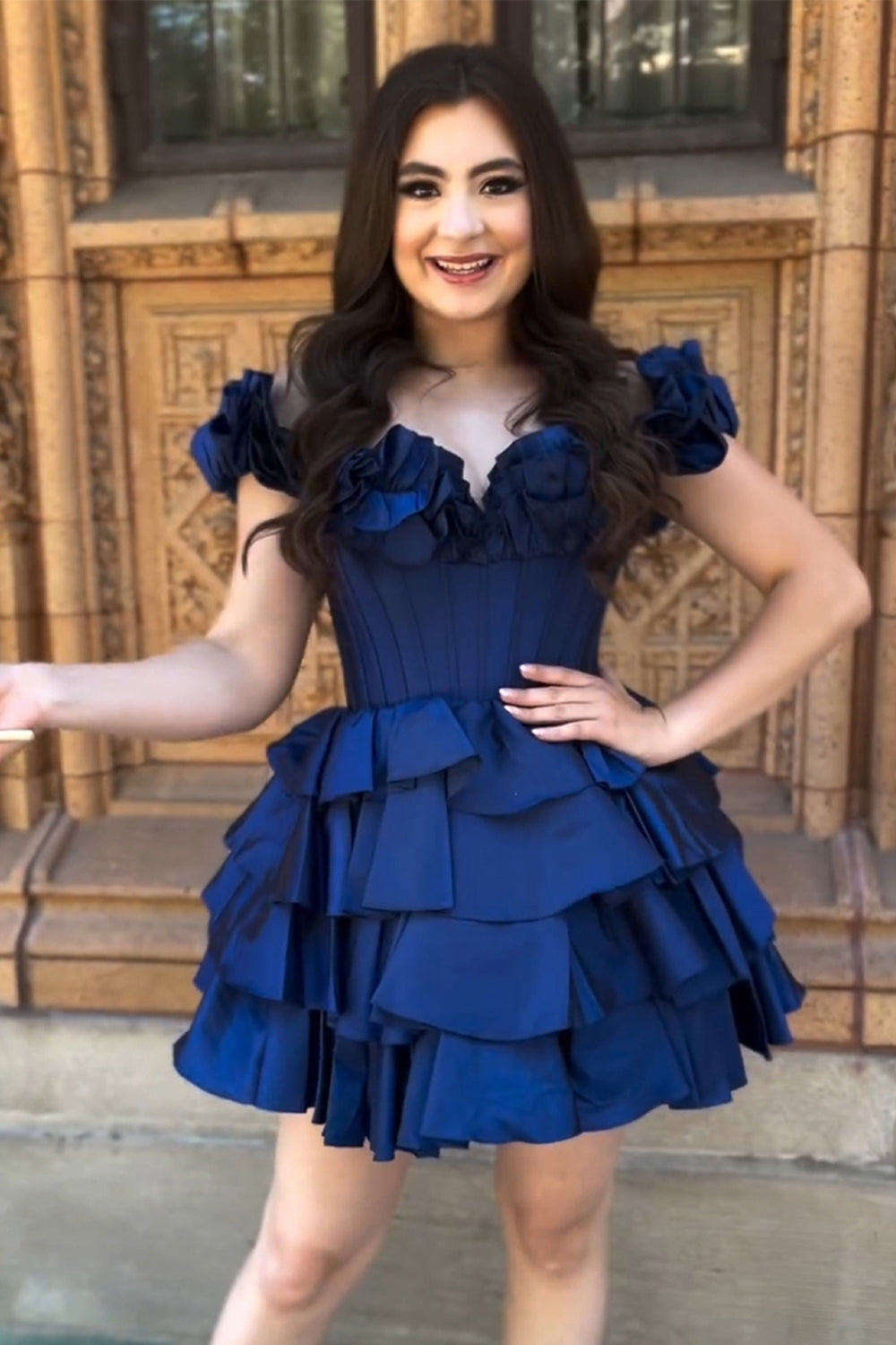 Golden Homecoming Dresses Off The Shoulder Corset Short Cocktail Dresses With Ruffles