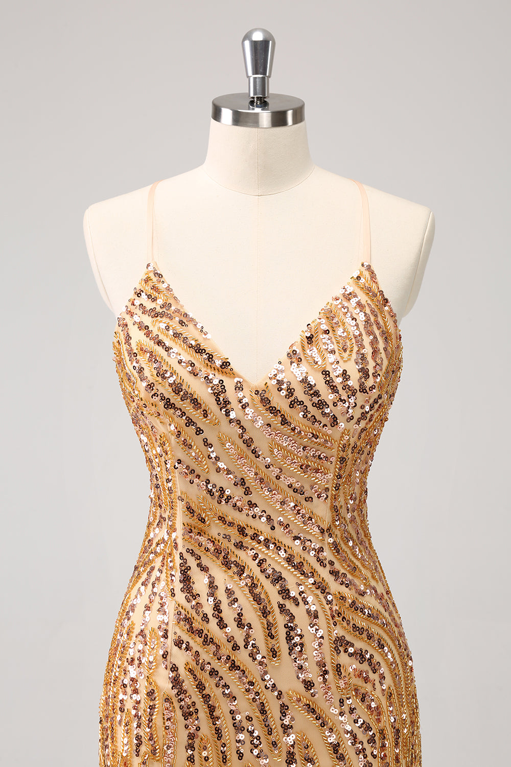 Golden Homecoming Dresses Sequined Spaghetti Straps Tight Short Cocktail Dresses With Fringes