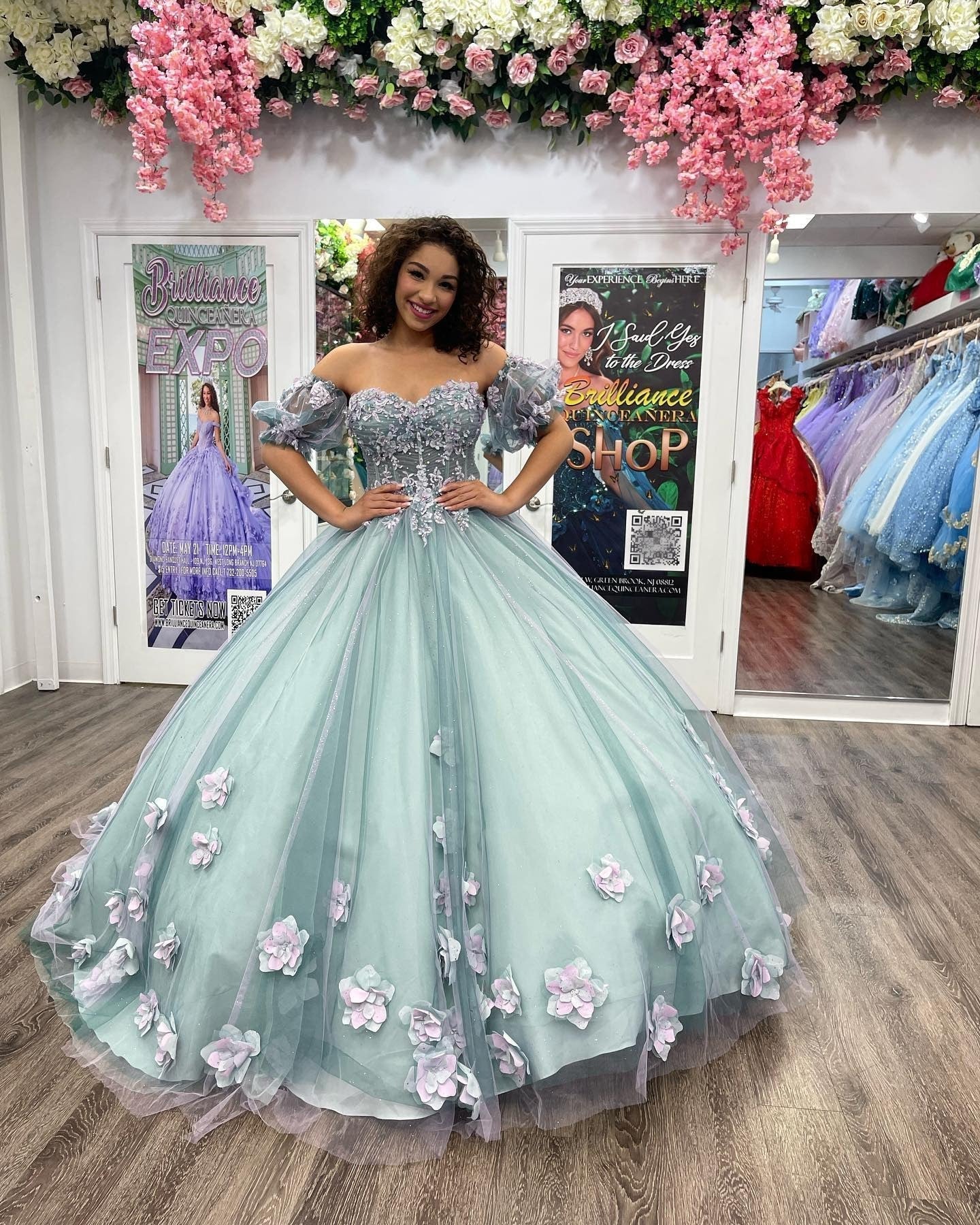 Gorgeous & Glamorous Ball Gown Off Shoulder Puff Sleeves 3D Flowers Lace Appliques Beaded Blue Tulle Quinceanera Dress Formal Evening Gown For Sweet 16