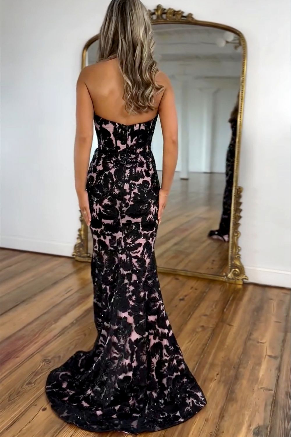 Mermaid Sweetheart Black Long Prom Dress With Appliques Slit Formal Evening Gown