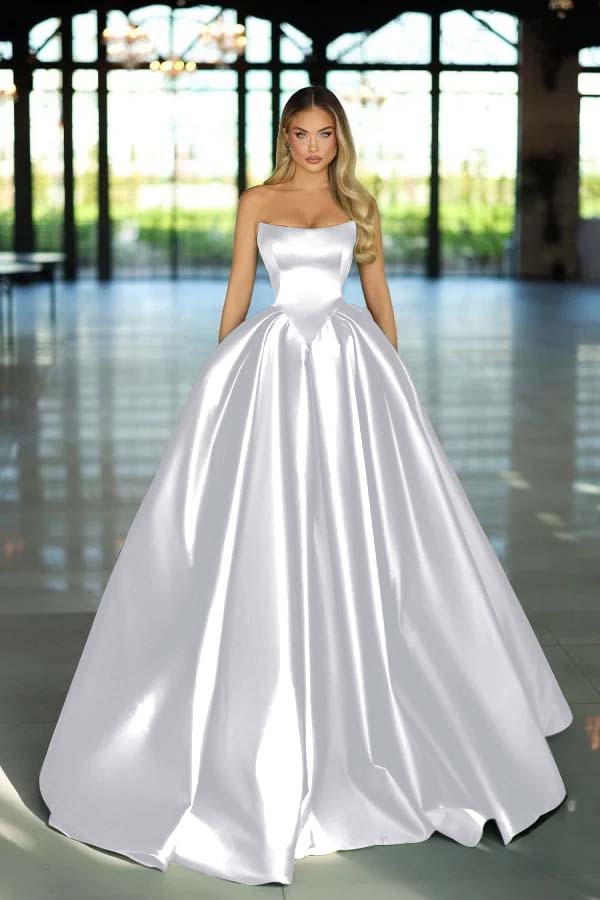 Green Ball Gown Prom Dress Sleeveless Strapless Satin Formal Dress