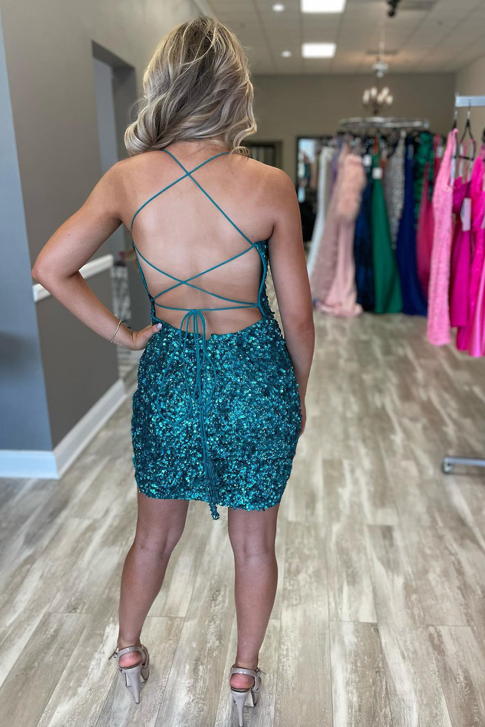 Green Homecoming Dresses Backless Spaghetti Straps Tight Short Cocktail Dresses