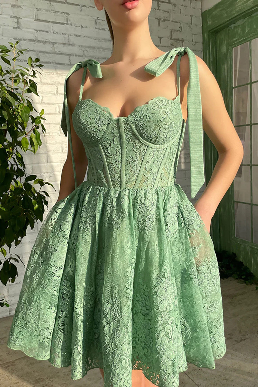 Green Homecoming Dresses Sweetheart Cocktail Dresses with Appliques