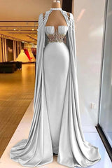 Green Mermaid Prom Dress Cap Sleeve Halter Neck Formal Dress With Beadings and Rhinestones