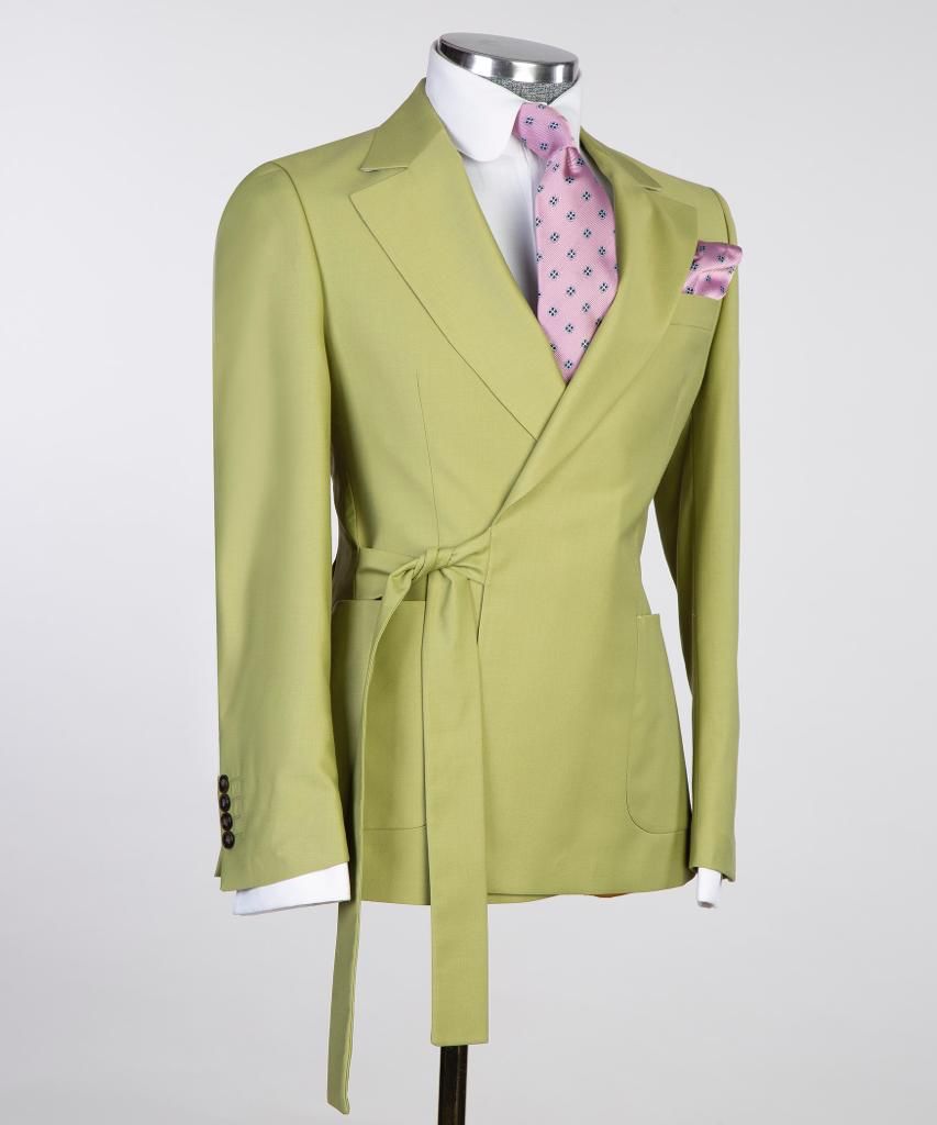 Green Notched Lapel Close Fitting 2 Piece Prom Suit
