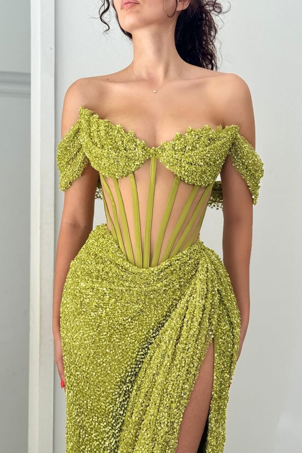 Dressystars Green Off Shoulder Corset Sequin Prom Dress With High Slit Formal Evening Gown