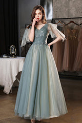 Green Prom Dress V Neck Tulle Lace Long Formal Dress Evening Dress