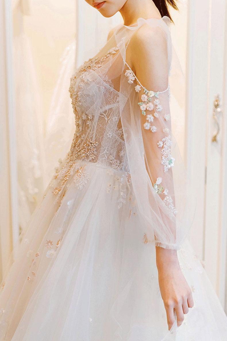 Handmade Unique Round Neck Tulle Lace Long Bridal Dress