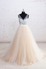 Handmade V Neck Lace Tulle Long Handmade Wedding Dress Bridal Gown
