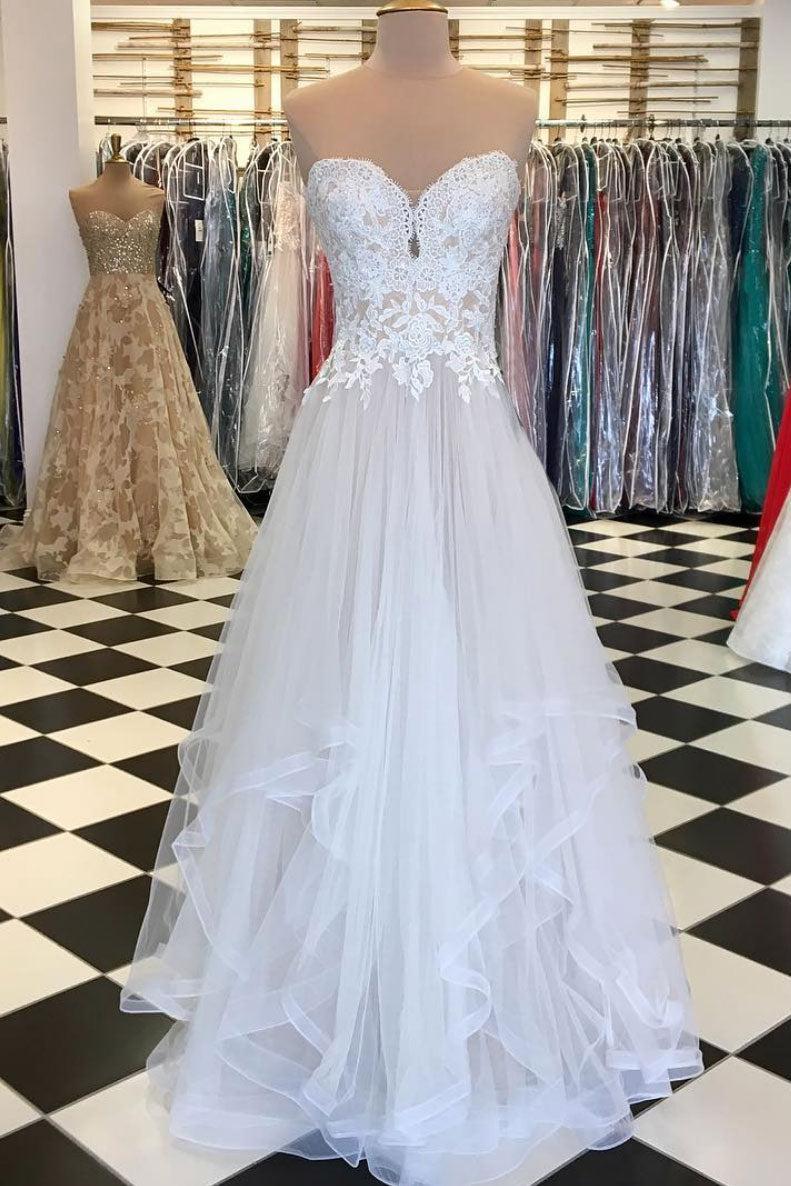 Handmade Wedding Dress Ivory Sweetheart Neck Tulle Lace Appliques Long Evening Dress