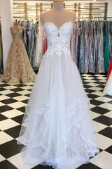 Handmade Wedding Dress Ivory Sweetheart Neck Tulle Lace Appliques Long Evening Dress