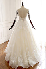 Handmade Wedding Dress Ivory V Neck Tulle Lace Long Wedding Gown Evening Dress