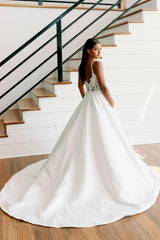 Handmade Wedding Dress Simple Ivory V Neck Satin Long Lace Evening Dress