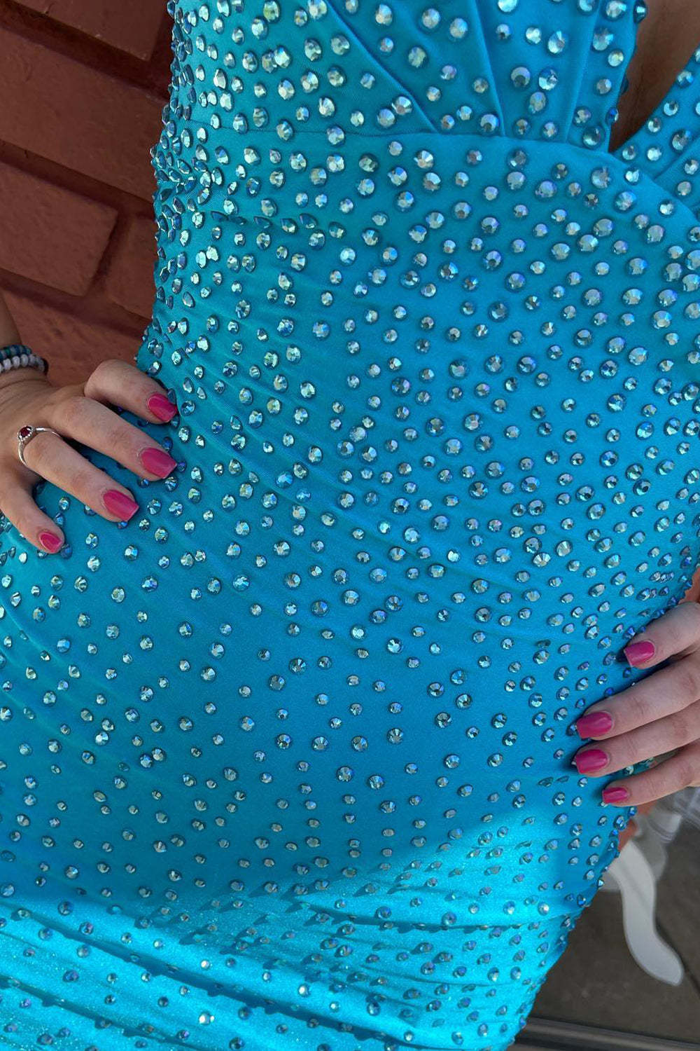 Hot Pink Homecoming Dresses Beaded V-Neck Backless Tight Short Cocktail Dresses