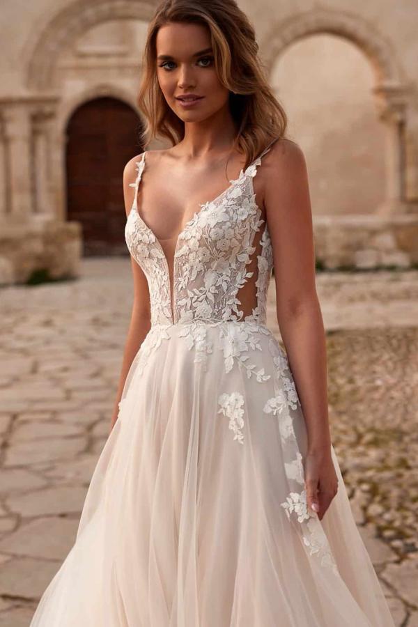 Ivory A Line Spaghetti Strap V Neck Lace Sleeveless Long Tulle Bridal Gown With Appliques