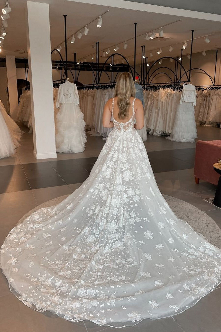 Dressystars Women Ivory Spaghetti Straps Wedding Dress Embroidered Corset Bridal Dress with Sweep Train Dressystars Women Ivory Spaghetti Straps Wedding Dress Embroidered Corset Bridal Dress with Sweep Train