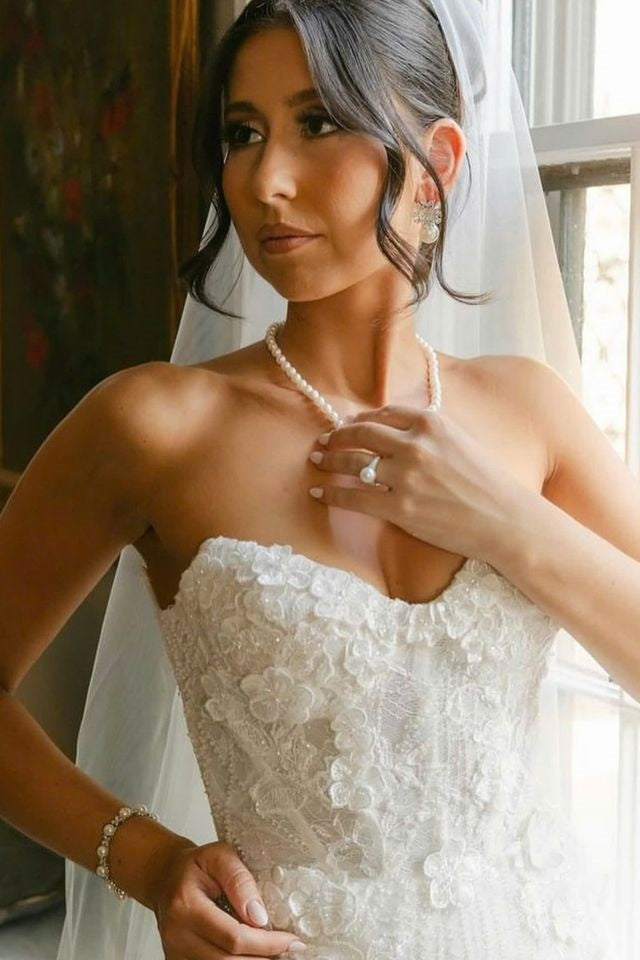 Ivory Strapless Wedding Dress Lace Appliques Long Sleeves Mermaid Bridal Dress with Panel Train